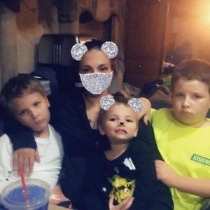 Meet your Posher, Brooke